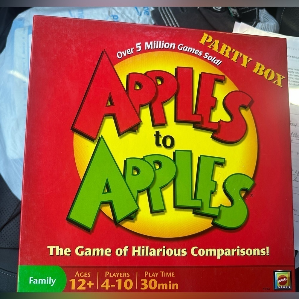 like new Apples to Apples Party Box Game